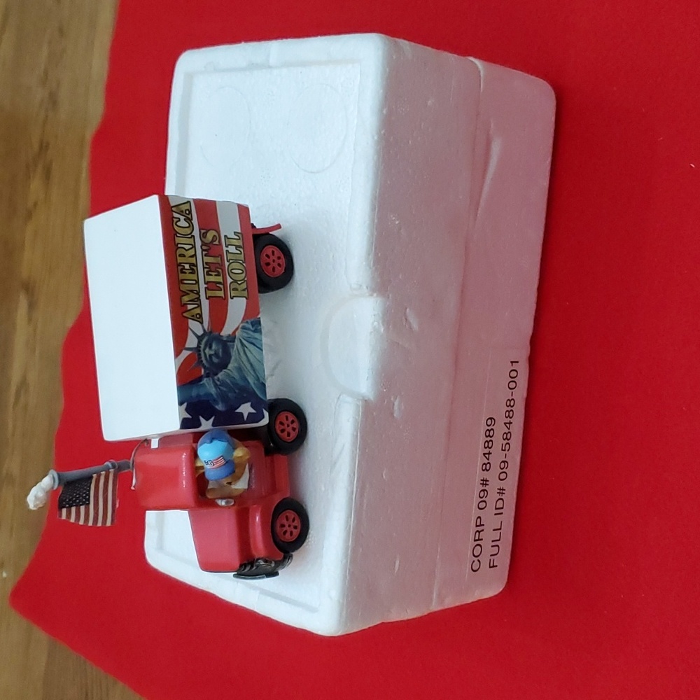 Hamilton Collection Truck